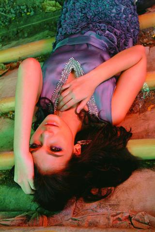 Rahasia Cantik Luna Maya
