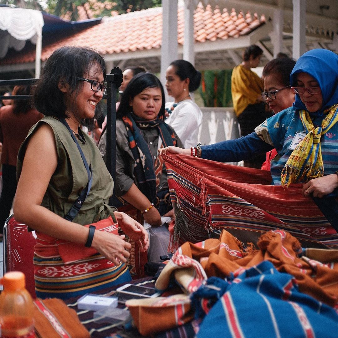 Merayakan dan Melestarikan Keberagaman Ikat di World Ikat Textile Symposium 2019