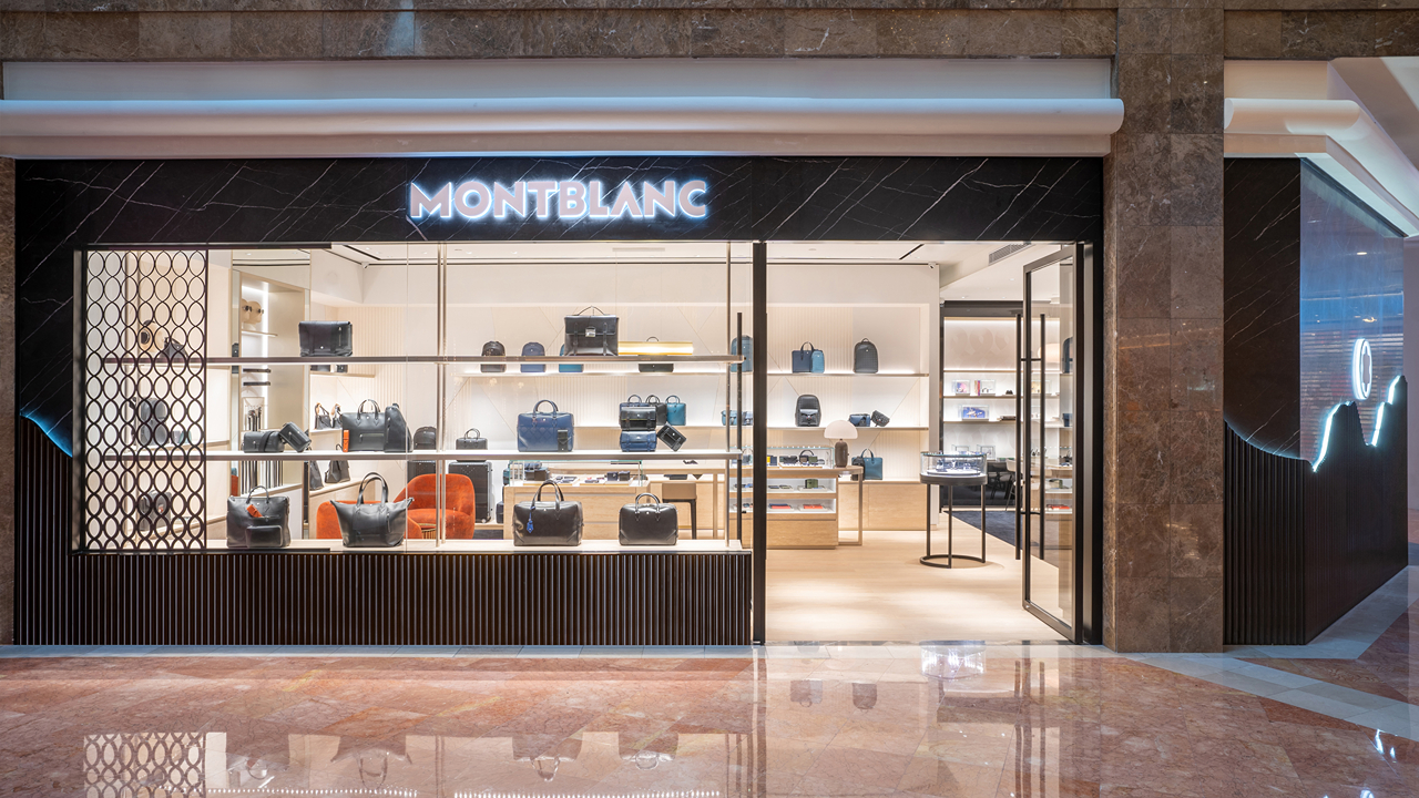 Menuliskan Sejarah, Mengabadikan Kisah: Montblanc Kembali ke Plaza Senayan