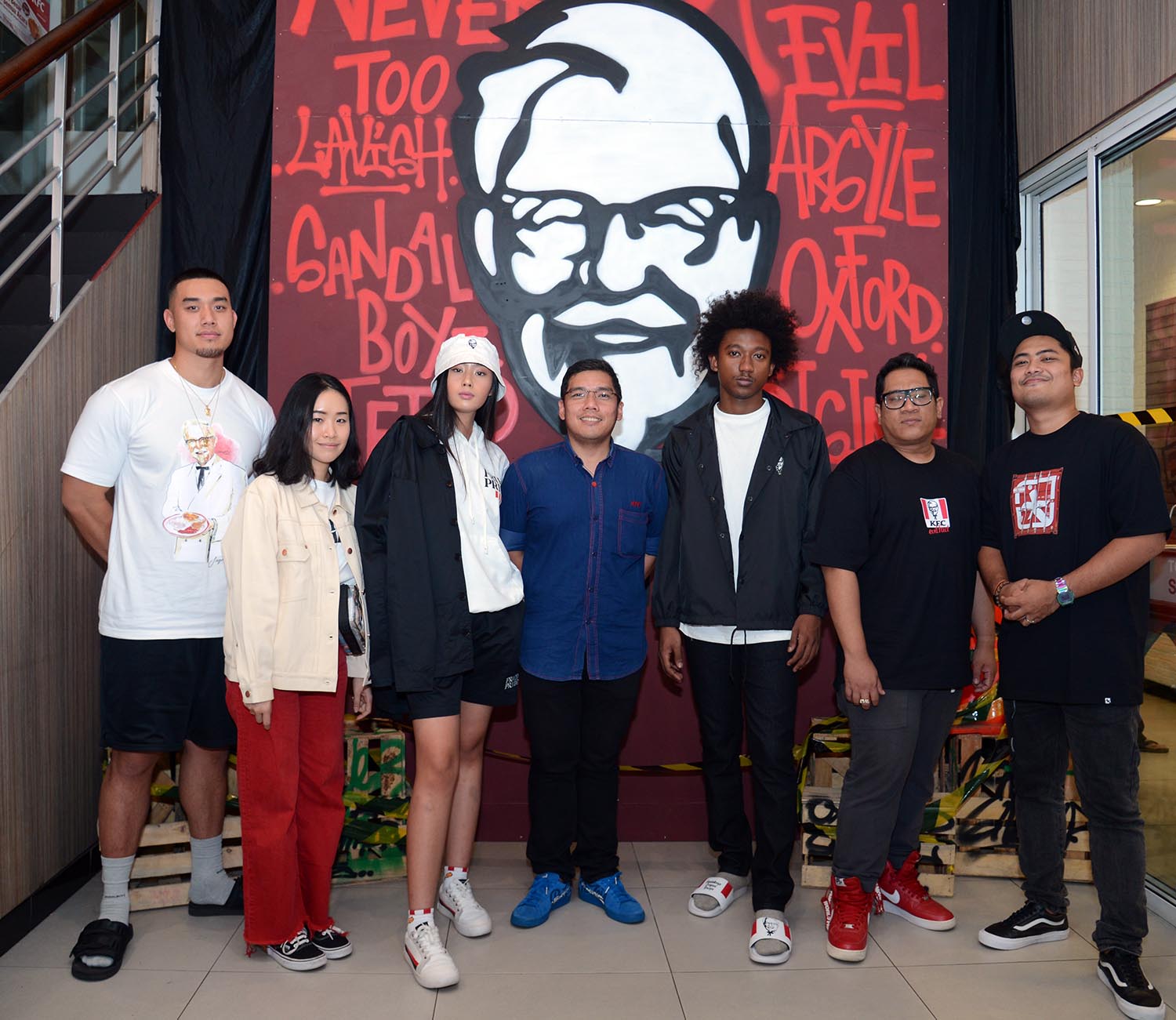 Rayakan 40 Tahun, KFC Indonesia Rilis Kolaborasi dengan Para Desainer Muda