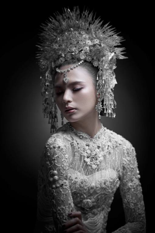 Ini Dia Tip Riasan Pernikahan dan Penggunaan Suntiang Padang khas Budaya Minang
