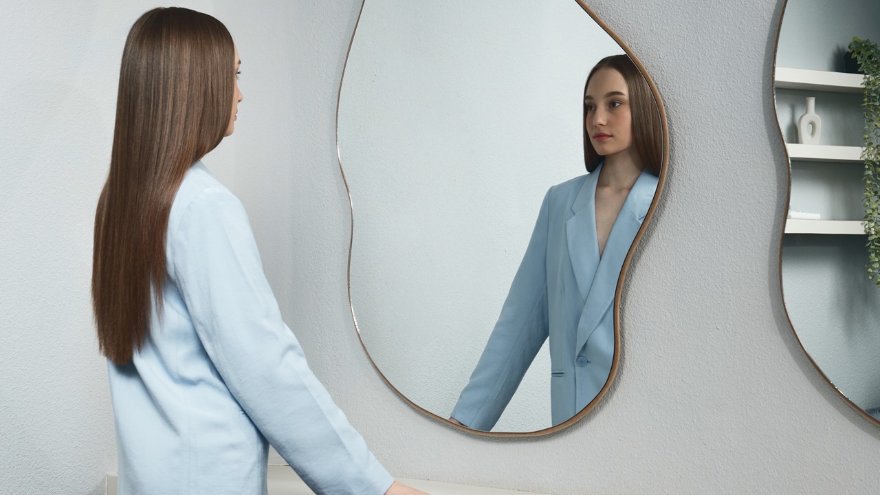 Raih Keindahan Rambut di Dusty Blue Hair Studio