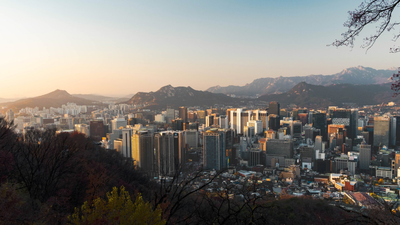 Traveling ke Negeri Ginseng, Wajib Mampir ke 3 Kota di Korea Selatan Ini! 