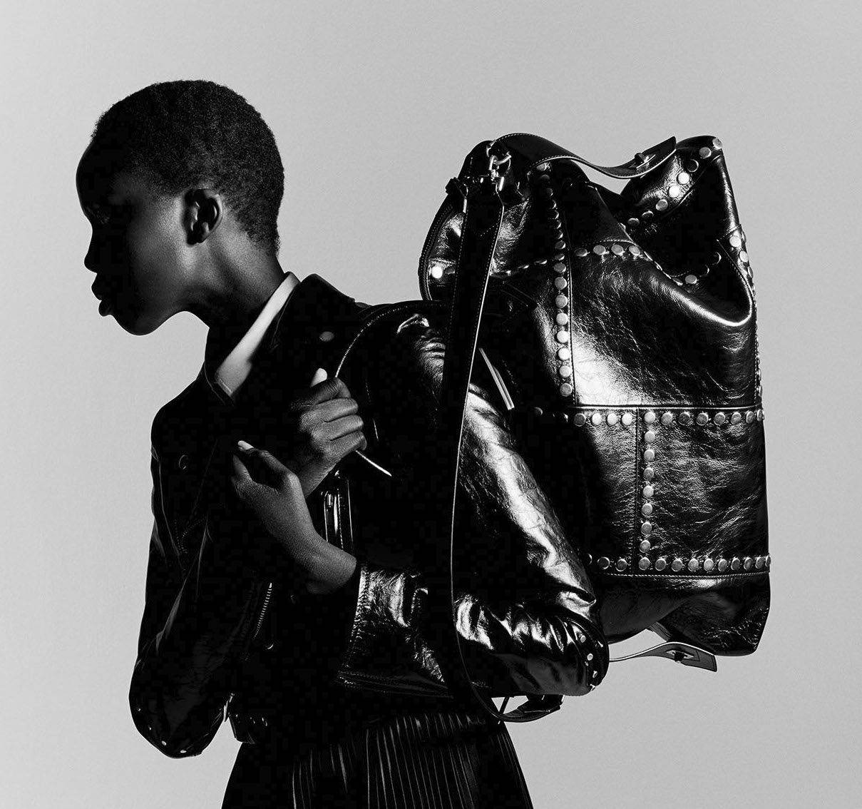 Intip Antigona, Soft Handbag Terbaru dari Givenchy