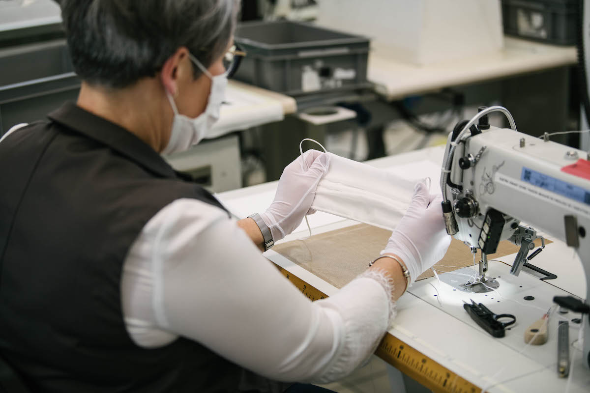Louis Vuitton Ikut Serta Produksi Masker Hadapi COVID-19
