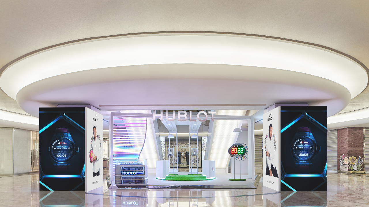 Dukung FIFA World Cup 2022,  Pop-Up Store Hublot Loves Football Hadir di Plaza Indonesia