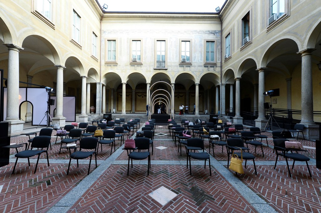 Palazzo-Isimbardi-Furla