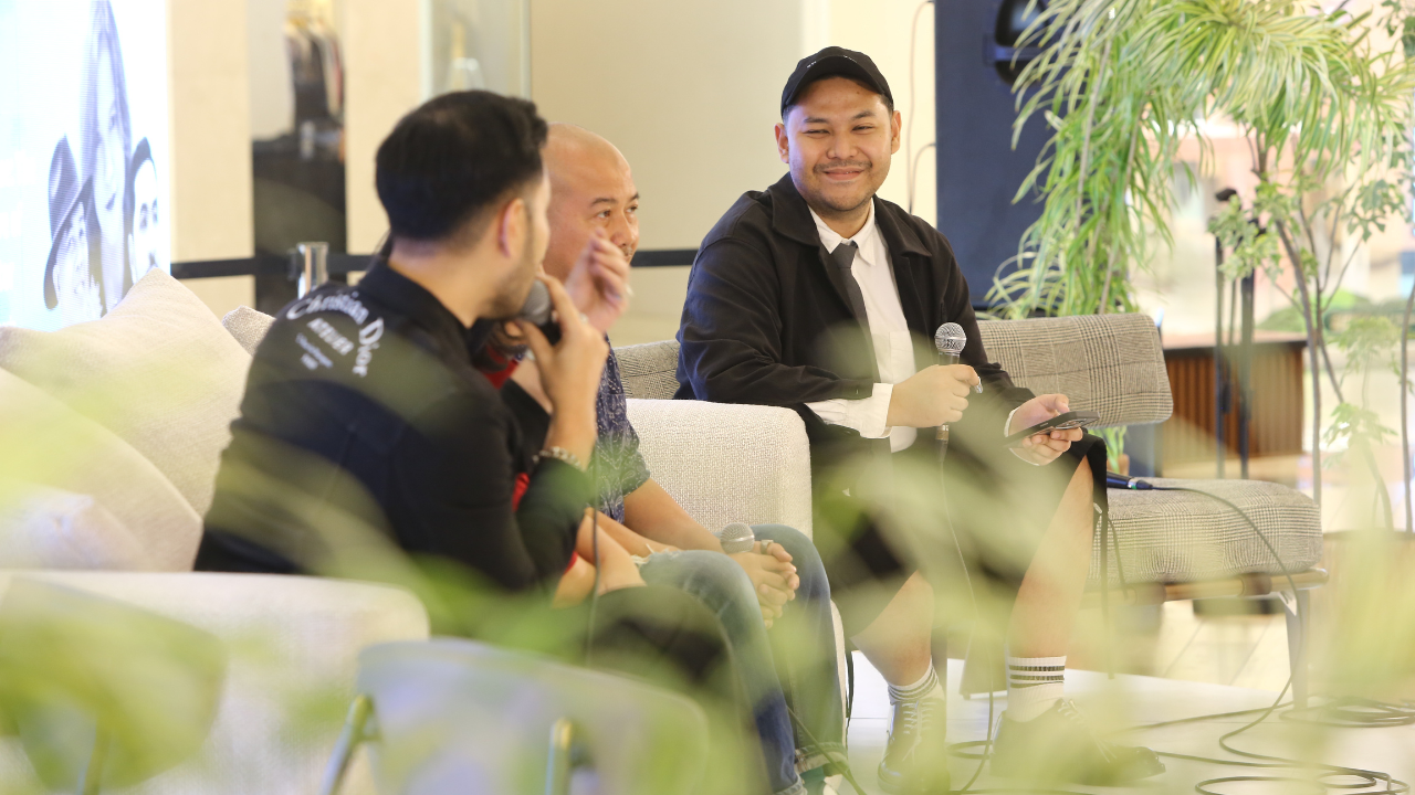 JFW Center Stage: Cara dan Etika Menyampaikan Kritik Mode