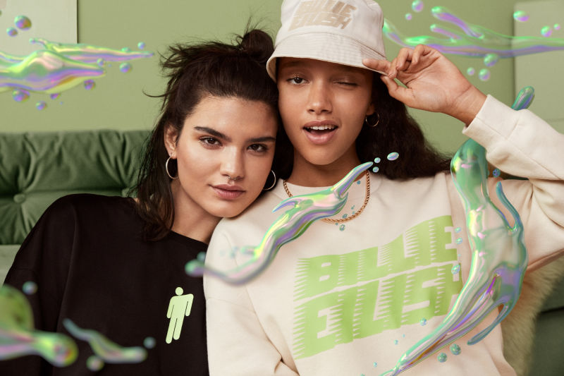 Tampil Edgy dengan Koleksi Merch Billie Eilish dari H&M