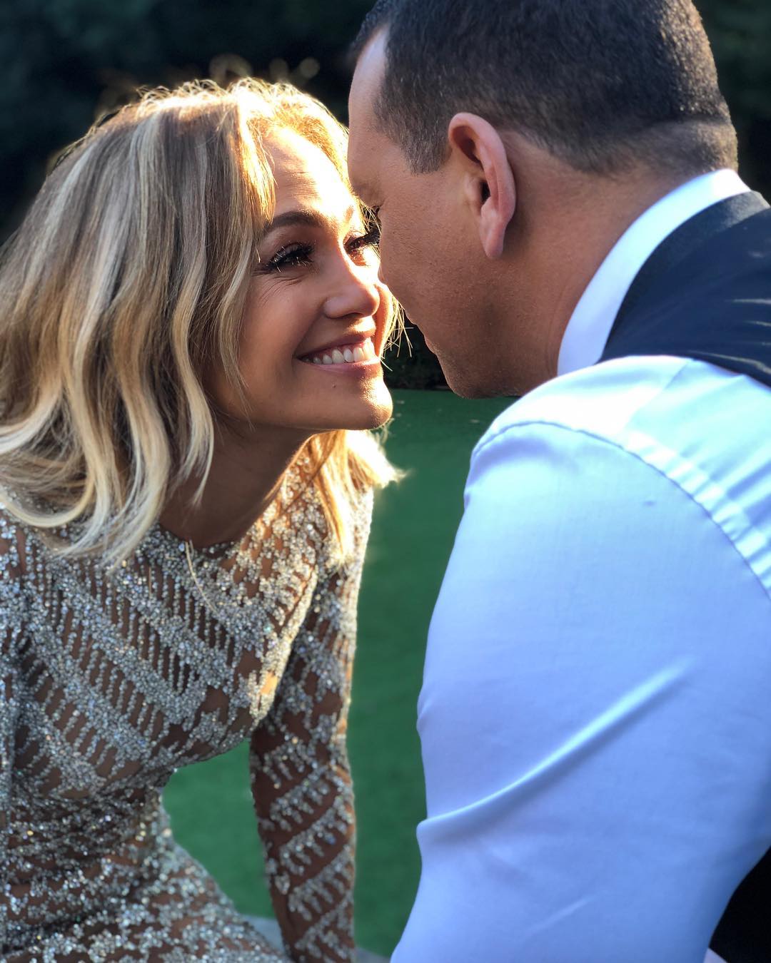 Jennifer Lopez Dan Alex Rodriguez Resmi Bertunangan