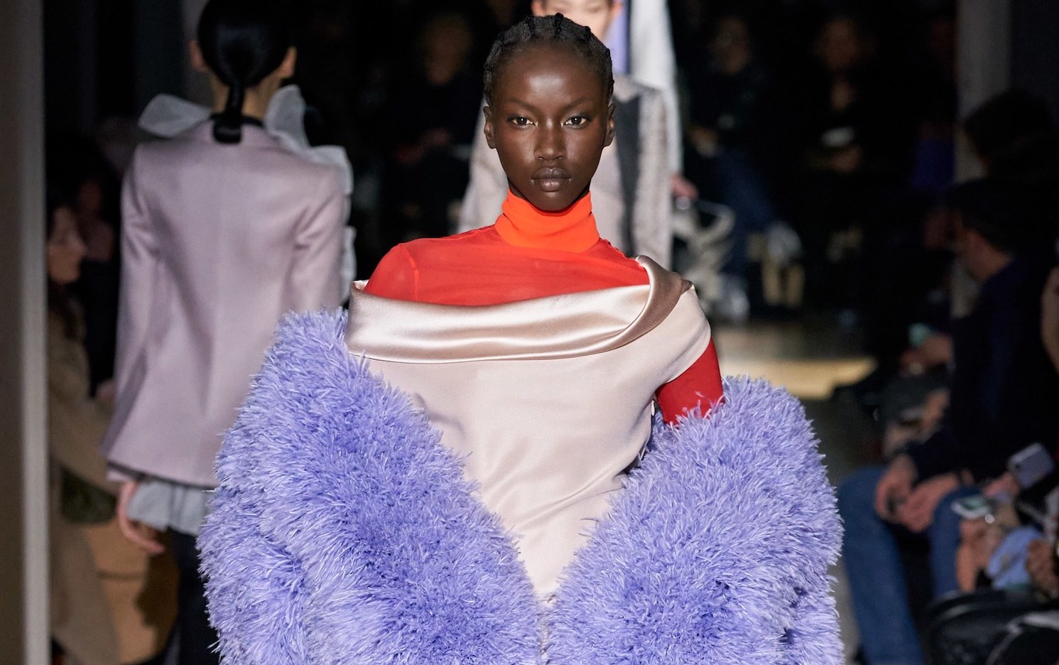 Valentino Spring 2020 Couture: Percobaan Siluet Baru