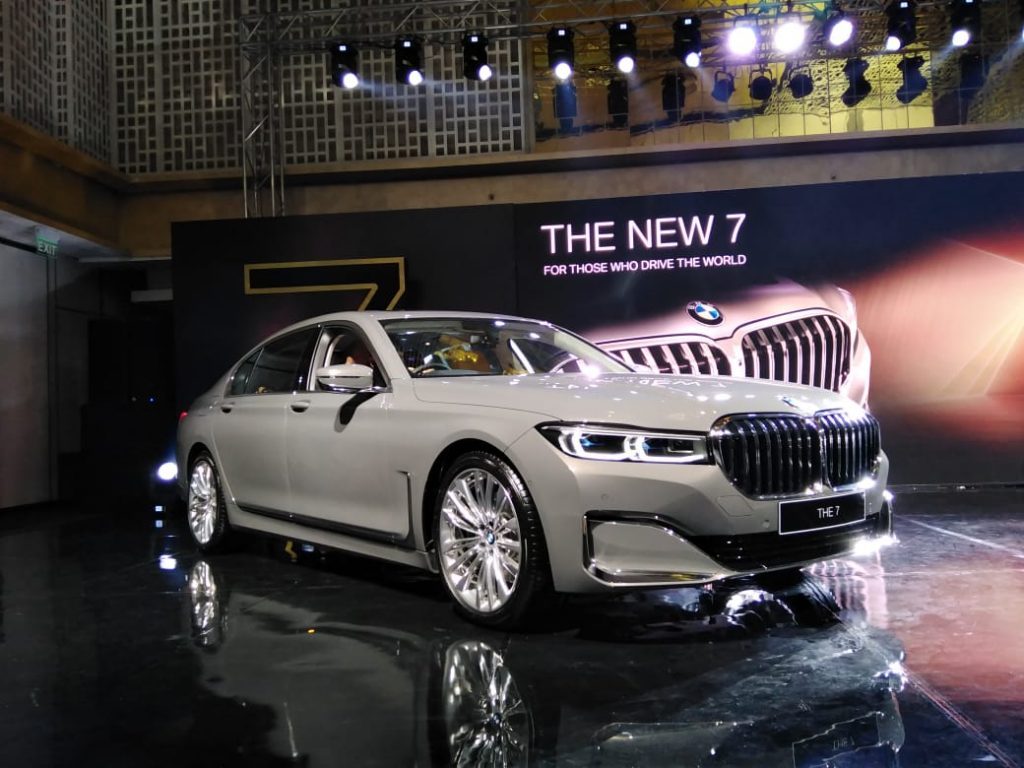 Mengintip Kemewahan BMW The New 7