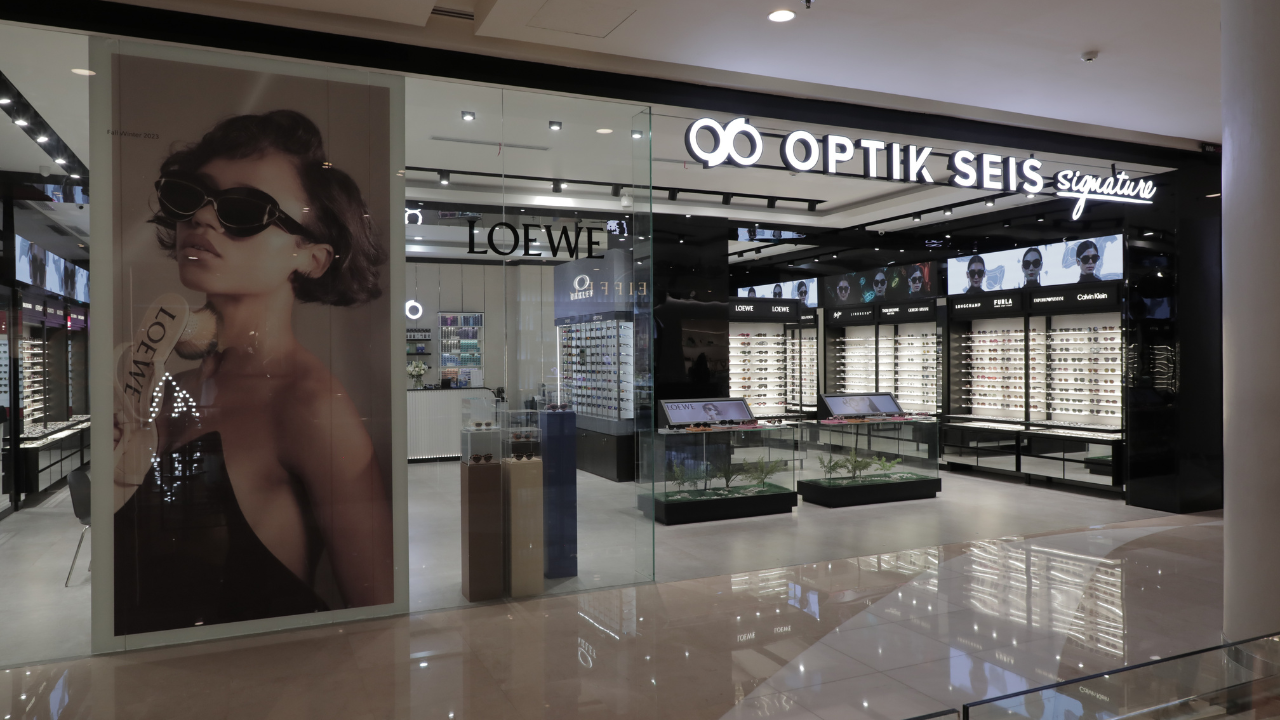 Optik Seis Signature Kembali Hadir di Grand Indonesia