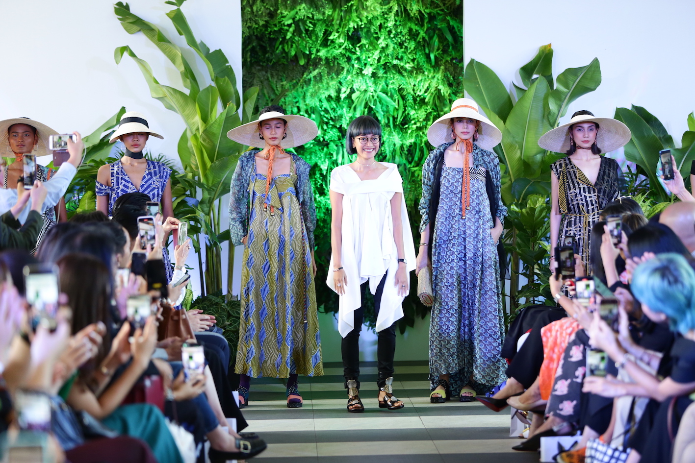Purana Spring/Summer 2020: Parade Flora dan Kaya Alam Indonesia dalam Tekstil Purana