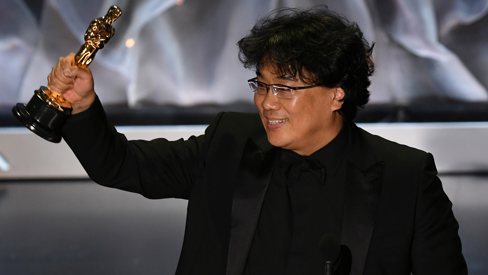 Jadi Film Terbaik, Parasite Torehkan Sejarah Baru di Oscar 2020