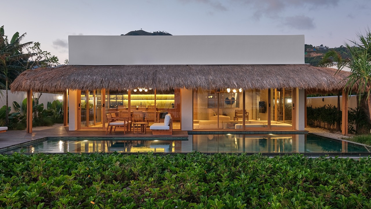 Amber Lombok Beach Resort: Sebuah Pelarian Idaman 