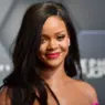 Rihanna Luncurkan Skincare Brand, FentySkin