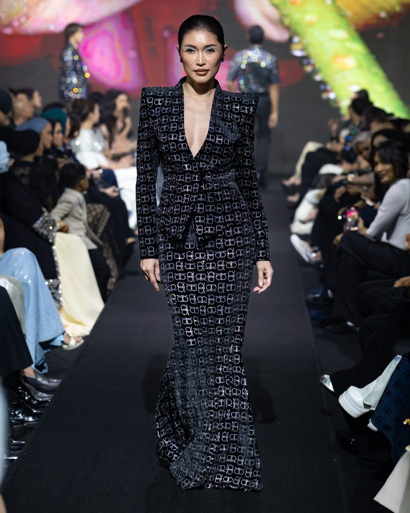 Runway_BS-RRbyRizRuz KLFW 23