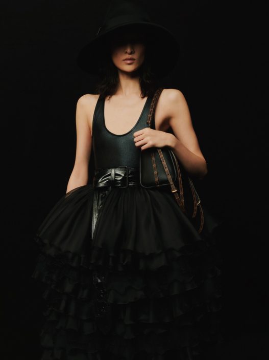 EXPRESS_bag_from_FW_25_show_-Courtesy_of_Louis_Vuitton_2
