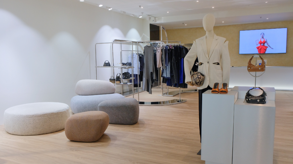 Majalah DEWI – Dewi’s luxe market plaza indonesia (2)