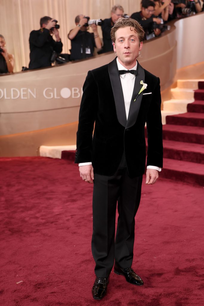 BEVERLY HILLS, CALIFORNIA - JANUARY 11: (FOR EDITORIAL USE ONLY) Jeremy Allen White attends the 83rd annual Golden Globe Awards at The Beverly Hilton on January 11, 2026 in Beverly Hills, California. (Photo by Kevin Mazur/Getty Images)