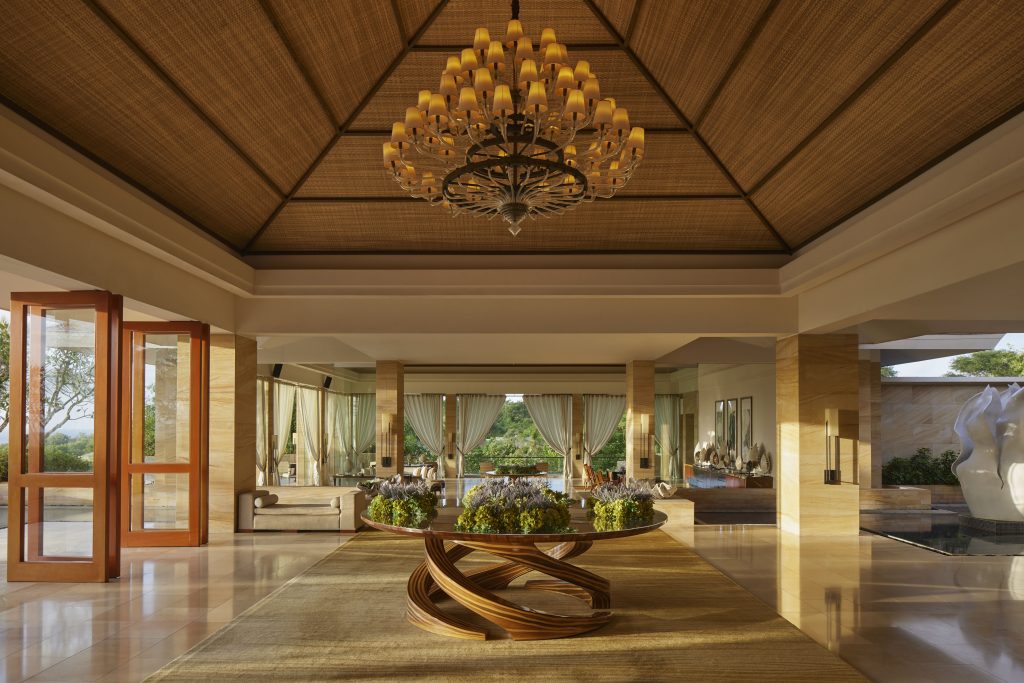 Mulia Villas Lobby