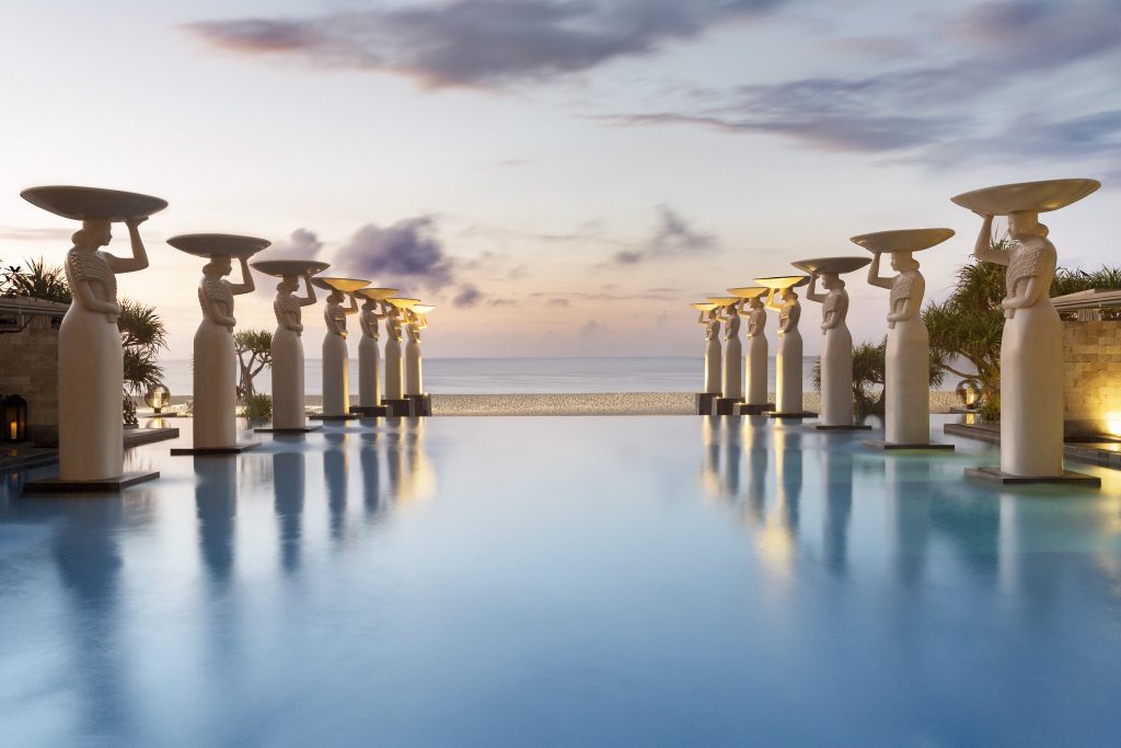 Oasis Pool