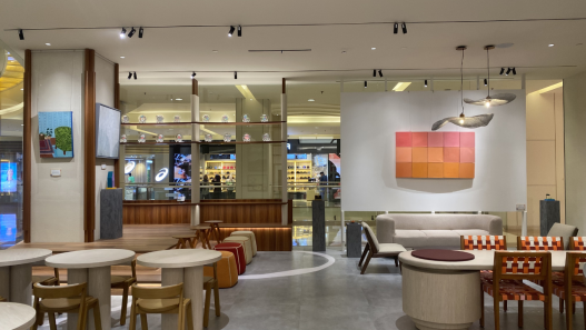 Bombo Space Resmi Dibuka di Pacific Place, Hadirkan Pameran “The Lighted Heart”