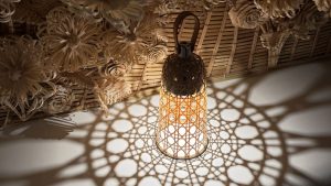 Lampu Dior Maison Corolle oleh Noé Duchaufour-Lawrance: Saat Siluet Couture Menjadi Desain Interior