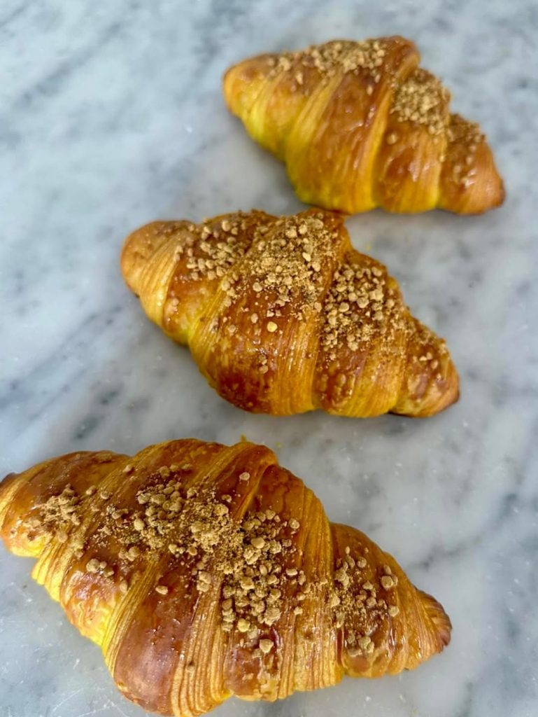 Honey Bee Pollen Croissant 🥐 🍯🐝Your favourite croissant, but we’re making it a little more sp (1)
