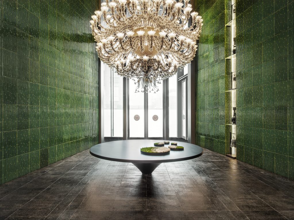Entrance_ 2