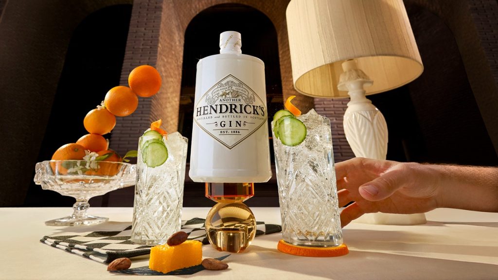 Hendricks_PreDining_AnotherBottle_Hand_1800x1200 (1) (1)
